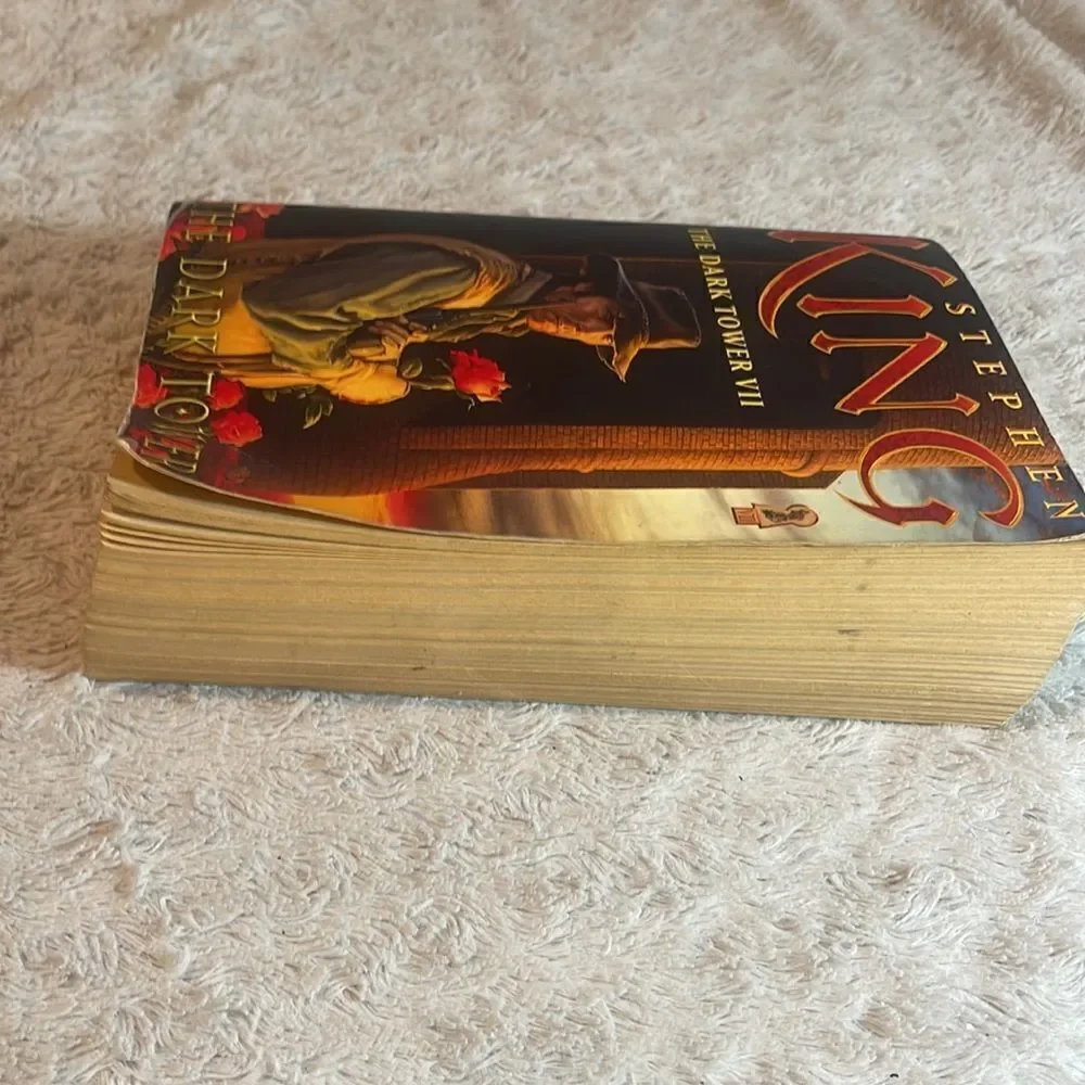 Steven king “The Dark tower “ book